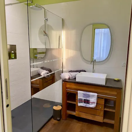 Ferienwohnung T2 Standing De La Tour Jayan Agen Exterior foto